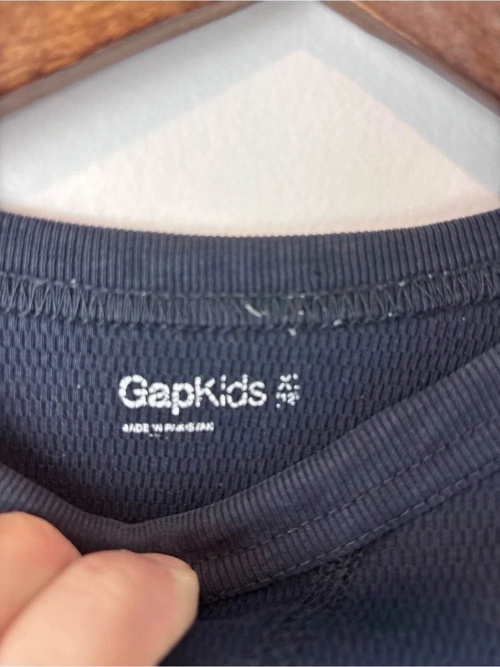 GapKids Long Sleeve Graphic Shirt  Navy Blue  Green Fish